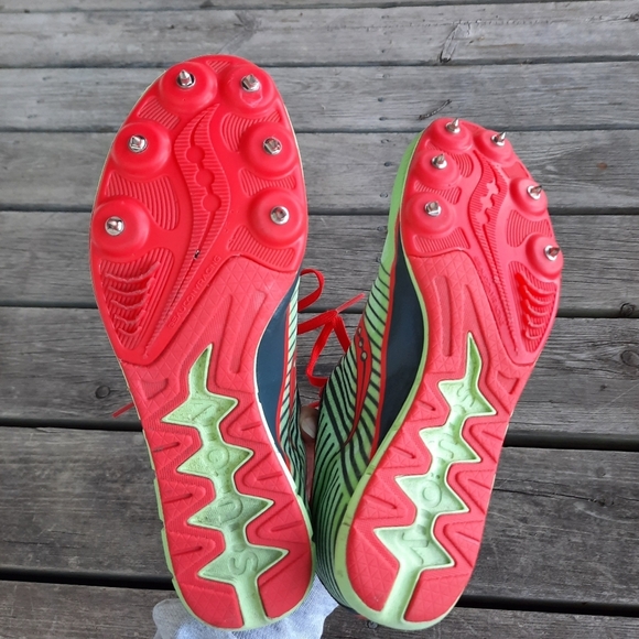 Saucony Racing Vendetta 2 Track & Field Red/Green Spike Shoes S19047-2 Size 7.5 - Picture 11 of 16